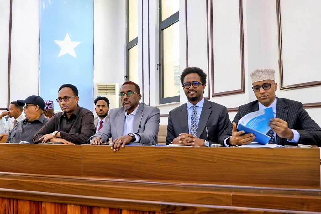 Kulankii saddexaad oo buuq uu ku soo dhammaaday.jpg